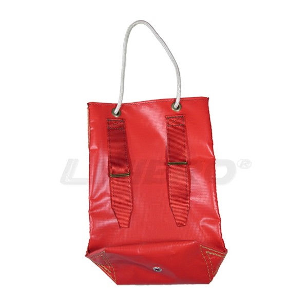 BOLSO 20X40 CMS. IMPERMEABLE ROJO C/HEBILLA C/BOTA AGUA